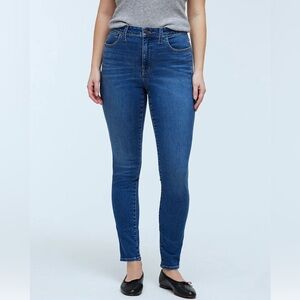 Madewell Curvy Fit High Rise Skinny Jean - Roadtripper